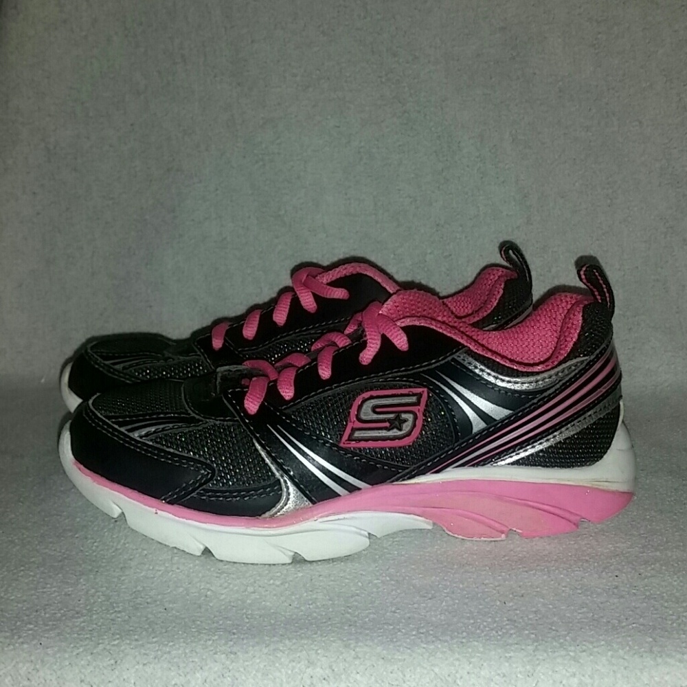 Skechers sneakers
